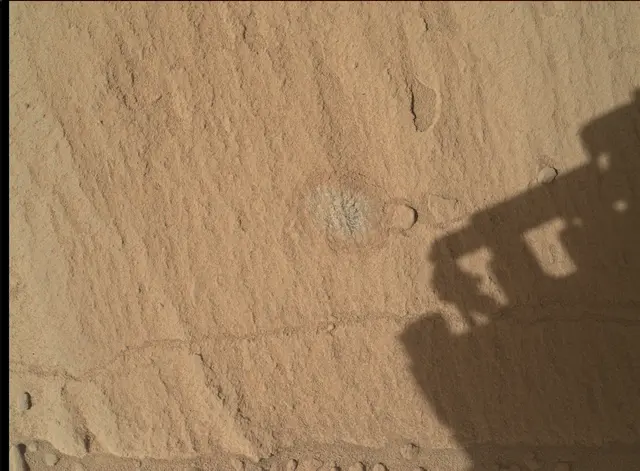 Sol 485: Mars Hand Lens Imager (MAHLI)