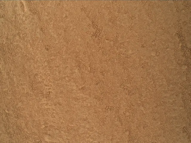 Sol 485: Mars Hand Lens Imager (MAHLI)