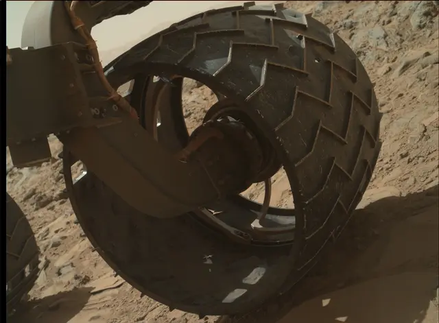 Sol 488: Mars Hand Lens Imager (MAHLI)