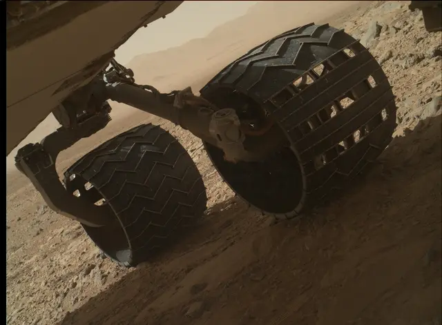 Sol 488: Mars Hand Lens Imager (MAHLI)
