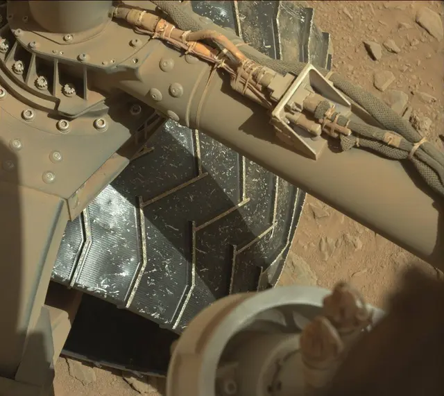 Sol 490: Mast Camera (Mastcam)