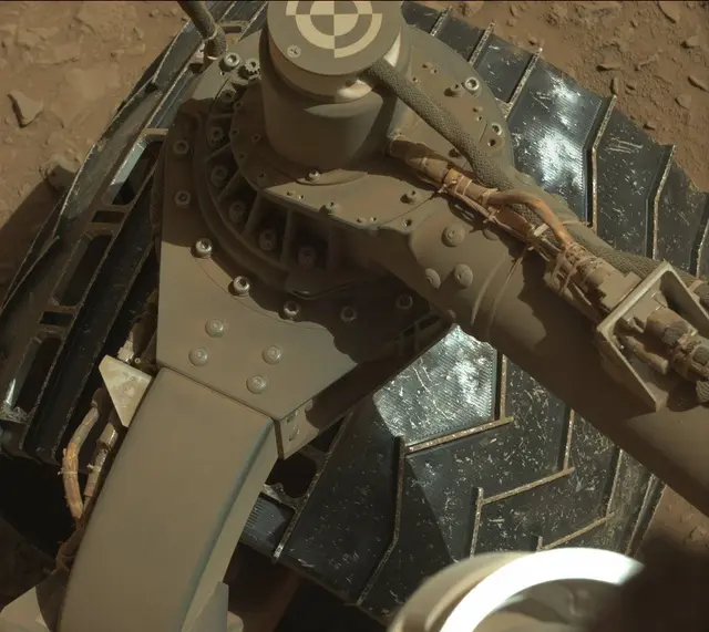 Sol 490: Mast Camera (Mastcam)