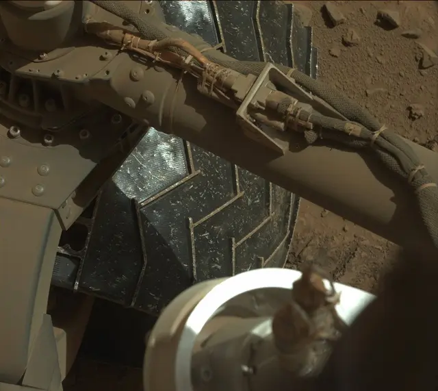 Sol 490: Mast Camera (Mastcam)