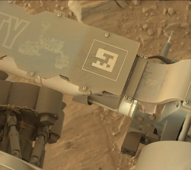 Sol 493: Mast Camera (Mastcam)