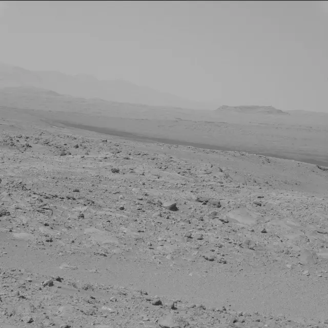 Sol 494: Mast Camera (Mastcam)