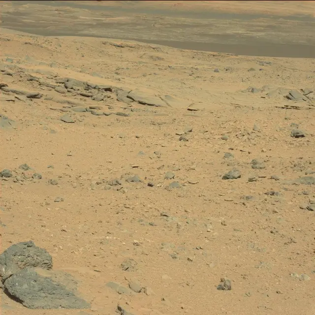 Sol 494: Mast Camera (Mastcam)