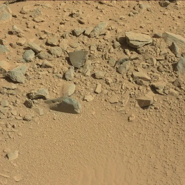 Sol 494: Mast Camera (Mastcam)