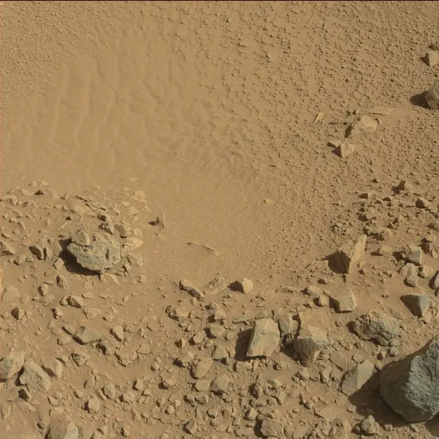 Sol 494: Mast Camera (Mastcam)