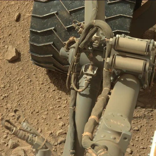 Sol 494: Mast Camera (Mastcam)