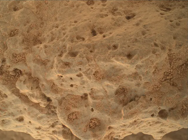 Sol 503: Mars Hand Lens Imager (MAHLI)