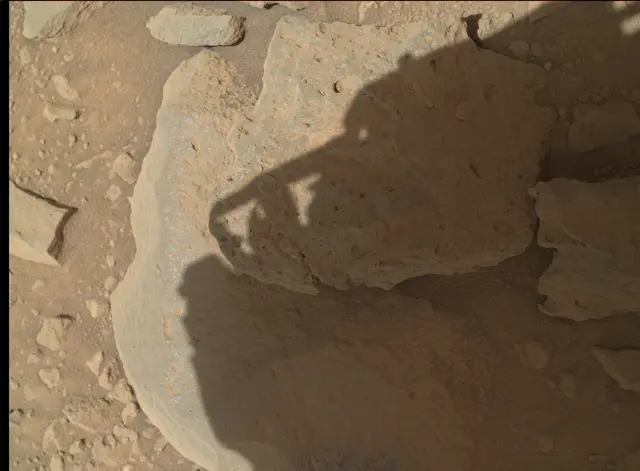 Sol 503: Mars Hand Lens Imager (MAHLI)