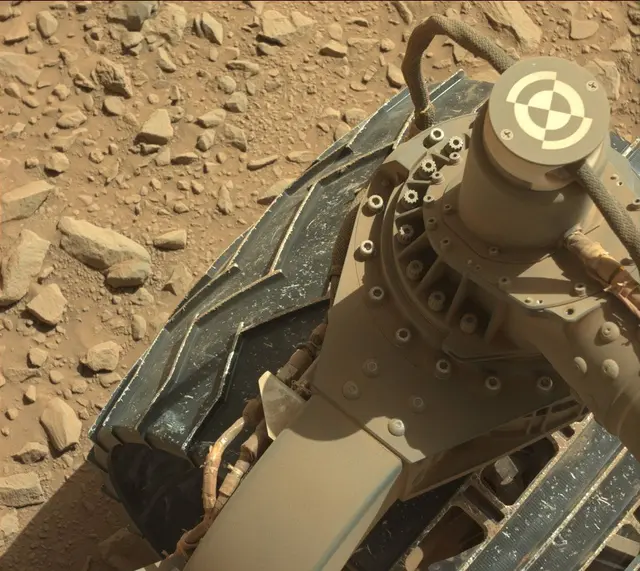 Sol 504: Mast Camera (Mastcam)
