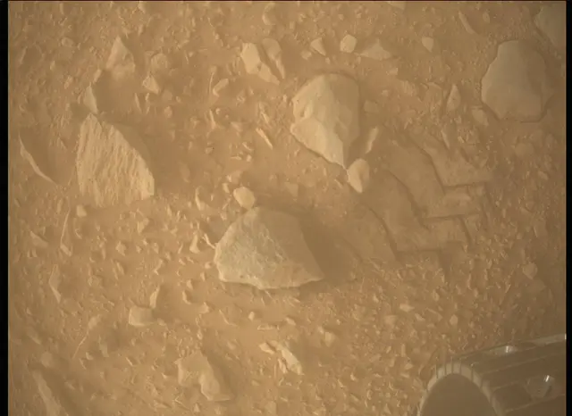 Sol 504: Mars Descent Imager (MARDI)