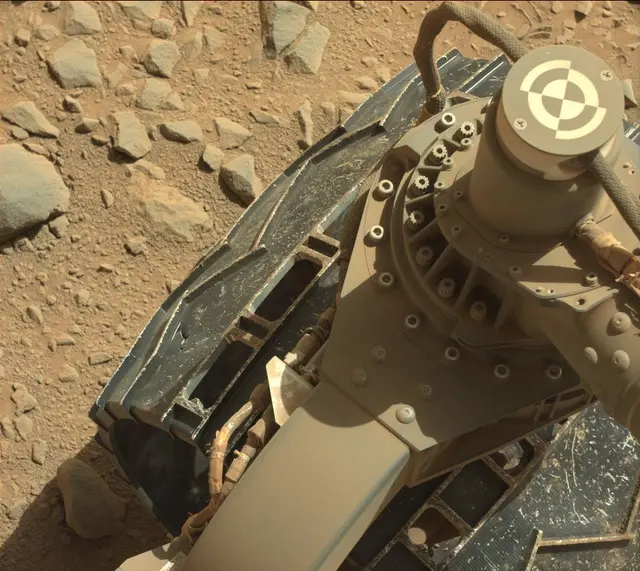 Sol 506: Mast Camera (Mastcam)