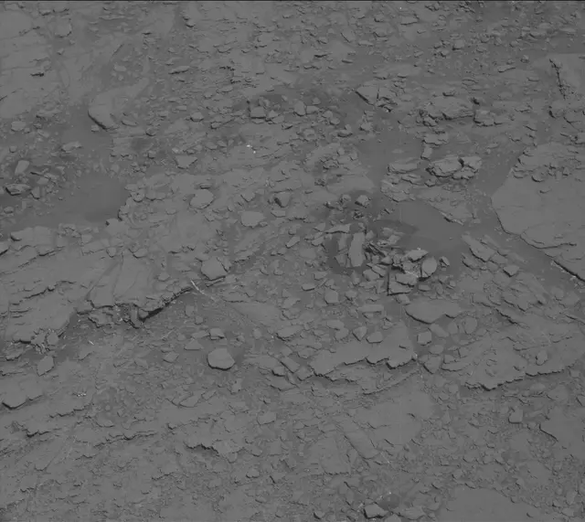 Sol 2504: Mast Camera (Mastcam)