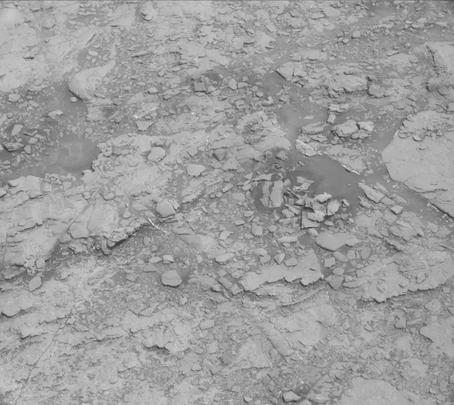 Sol 2504: Mast Camera (Mastcam)