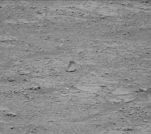 Sol 2504: Mast Camera (Mastcam)