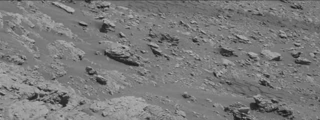 Sol 2523: Mast Camera (Mastcam)
