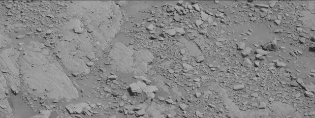 Sol 2523: Mast Camera (Mastcam)
