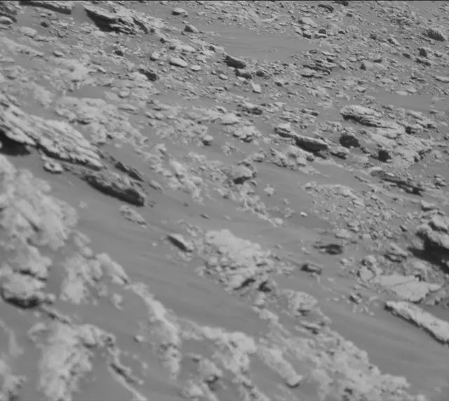 Sol 2523: Mast Camera (Mastcam)