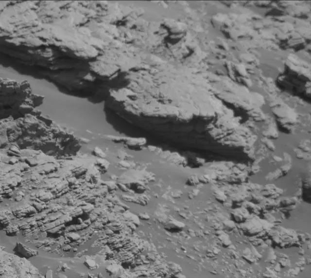 Sol 2523: Mast Camera (Mastcam)
