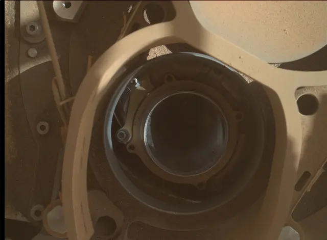 Sol 2523: Mars Hand Lens Imager (MAHLI)