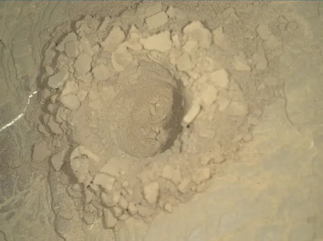Sol 2524: Mars Hand Lens Imager (MAHLI)