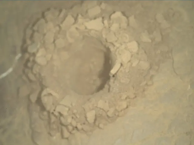 Sol 2524: Mars Hand Lens Imager (MAHLI)