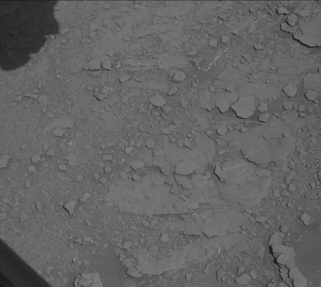 Sol 2526: Mast Camera (Mastcam)