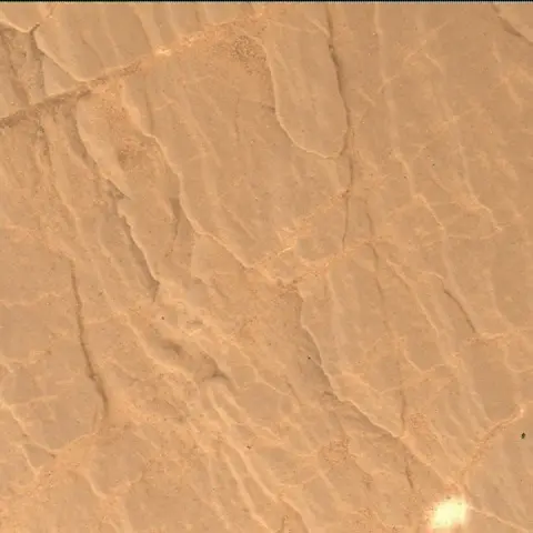 Sol 2526: Mars Hand Lens Imager (MAHLI)