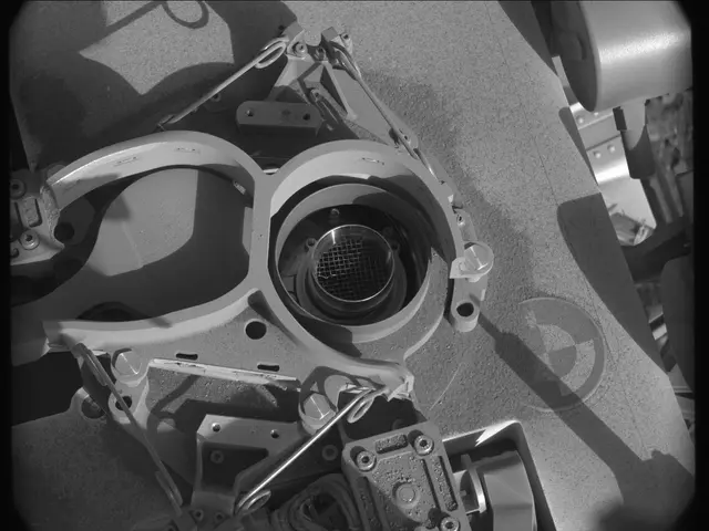Sol 2531: Mast Camera (Mastcam)