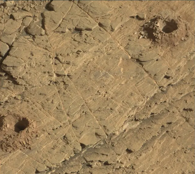Sol 2549: Mast Camera (Mastcam)