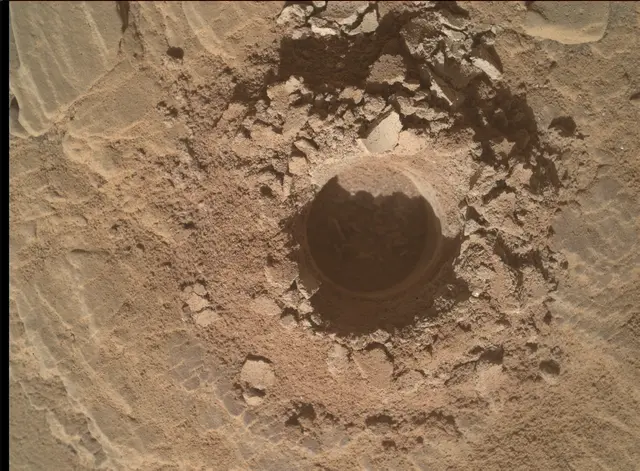 Sol 2550: Mars Hand Lens Imager (MAHLI)