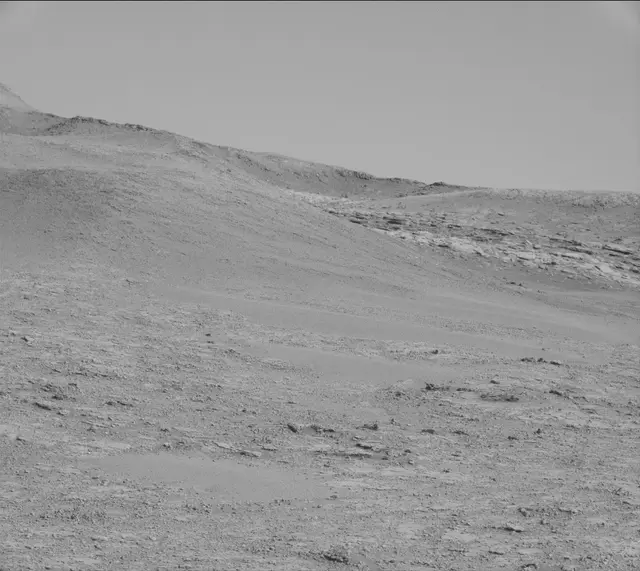 Sol 2553: Mast Camera (Mastcam)