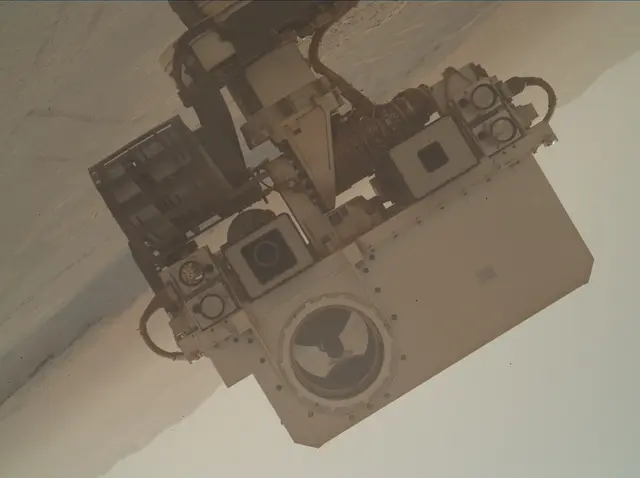 Sol 2553: Mars Hand Lens Imager (MAHLI)