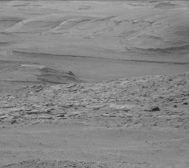 Sol 2555: Mast Camera (Mastcam)