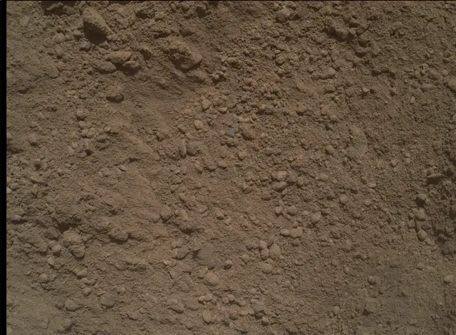 Sol 2557: Mars Hand Lens Imager (MAHLI)