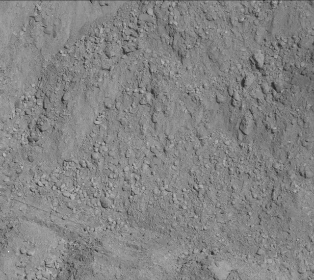 Sol 2559: Mast Camera (Mastcam)