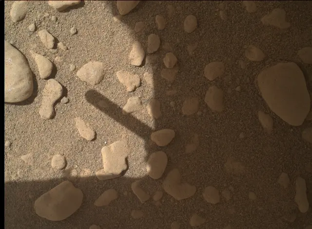 Sol 2559: Mars Hand Lens Imager (MAHLI)