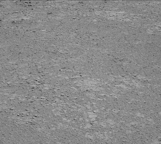 Sol 2560: Mast Camera (Mastcam)