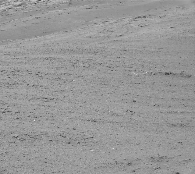 Sol 2560: Mast Camera (Mastcam)