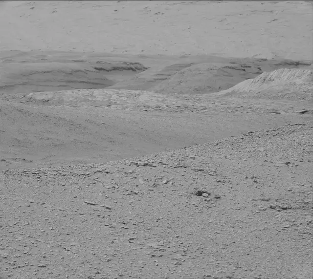 Sol 2560: Mast Camera (Mastcam)