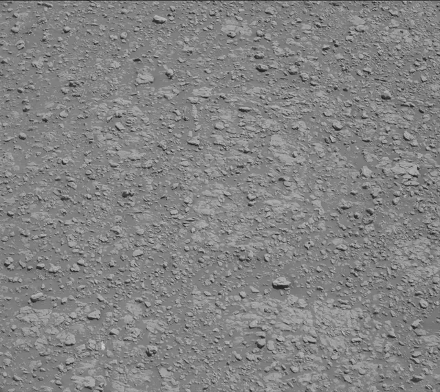 Sol 2560: Mast Camera (Mastcam)