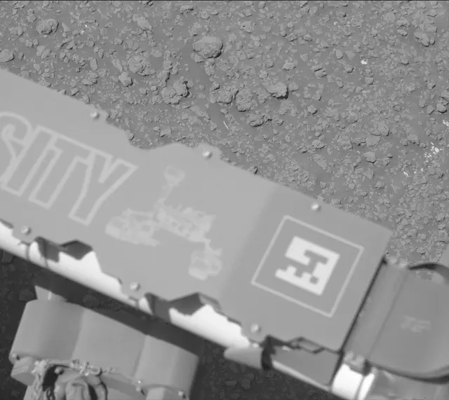Sol 2560: Mast Camera (Mastcam)