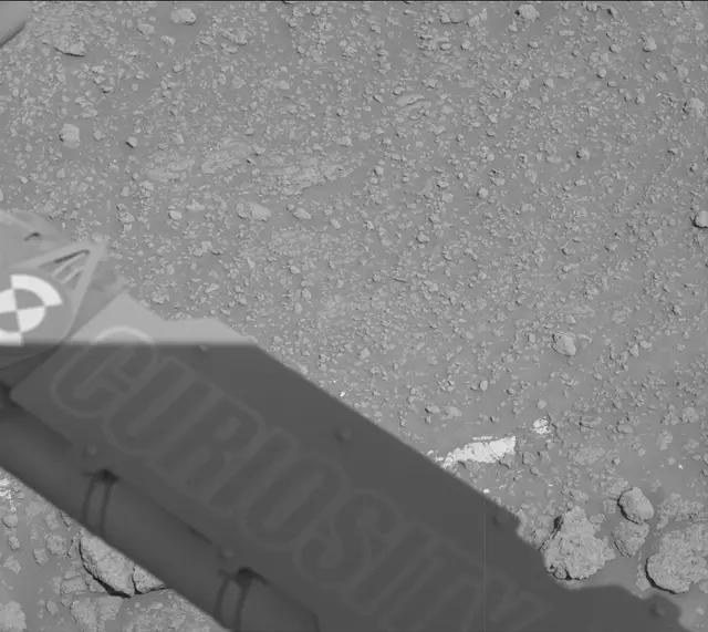 Sol 2563: Mast Camera (Mastcam)