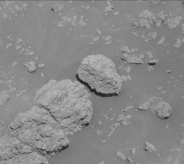 Sol 2564: Mast Camera (Mastcam)