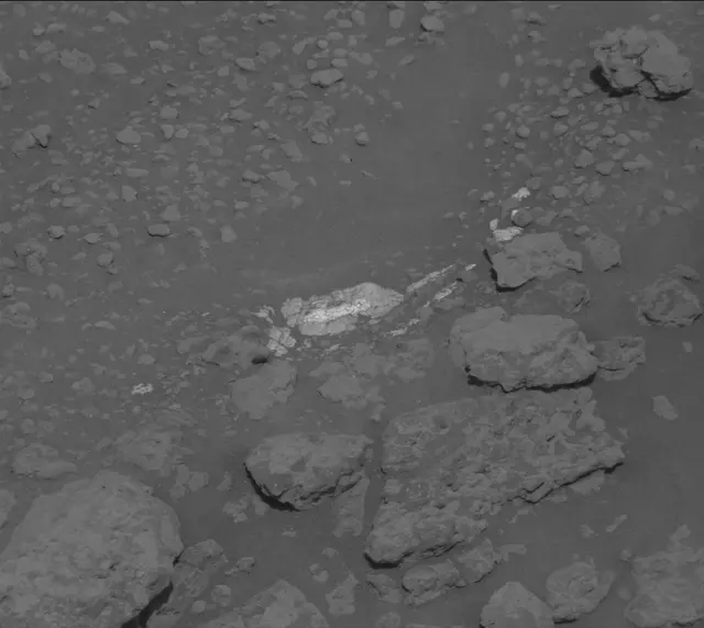 Sol 2564: Mast Camera (Mastcam)