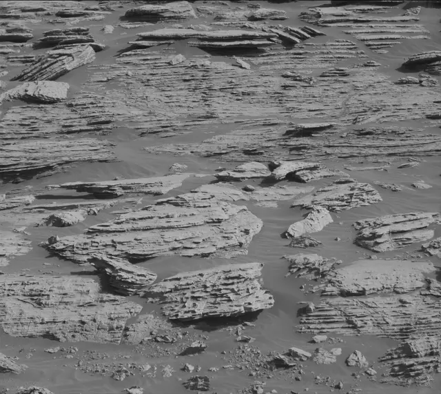 Sol 2570: Mast Camera (Mastcam)