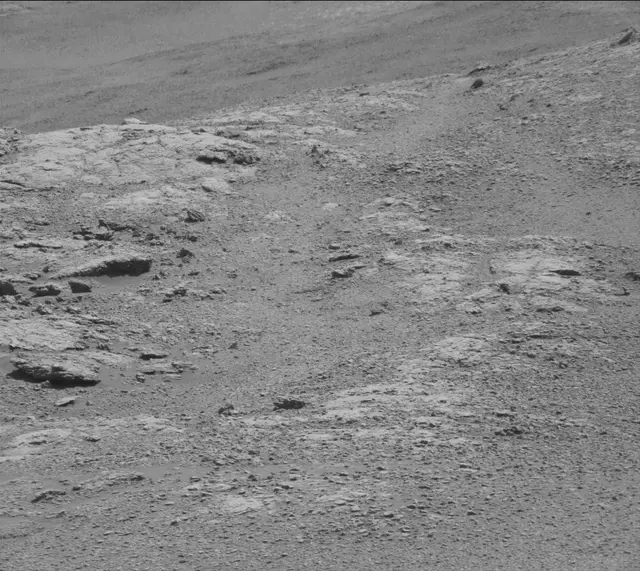 Sol 2570: Mast Camera (Mastcam)