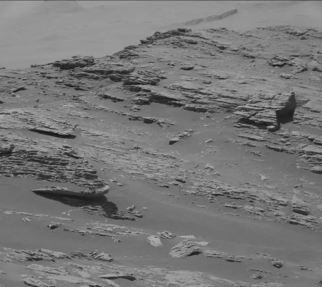 Sol 2570: Mast Camera (Mastcam)